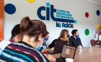Concluyó el “Programa de Diseño Experiencia de Usuario” junto al CIT La Falda