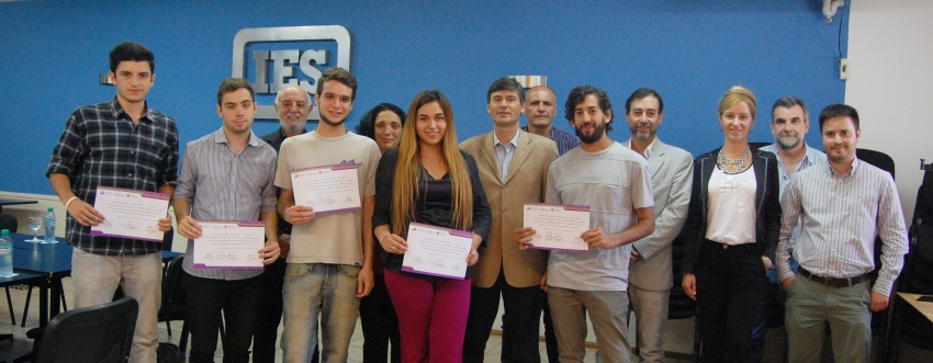 Alumnos de IES reconocidos por Desarrollo Social