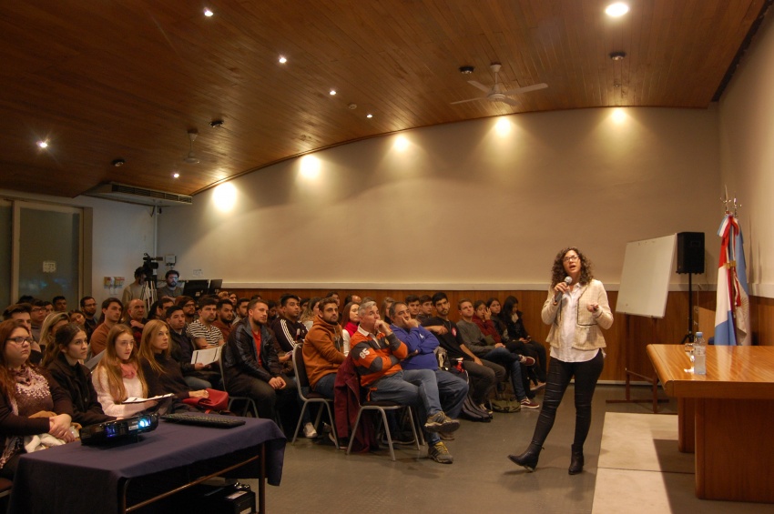 “Batistella // del Brief a la Acción”